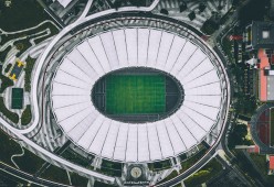 九游app下载最新版本-西甲转会风云：上海海港盯上锋线强援，纳达尔或成交易筹码